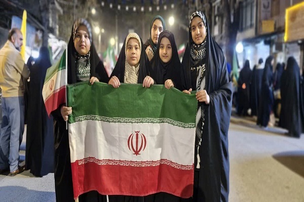 فیلم/ جواب دندان شکن مردم کرمانشاه به گزافه گویی های ترامپ