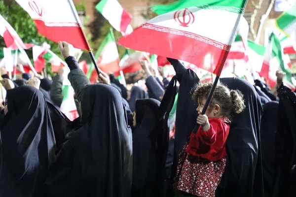 نقش زنان در خانواده در روزهای جنگ