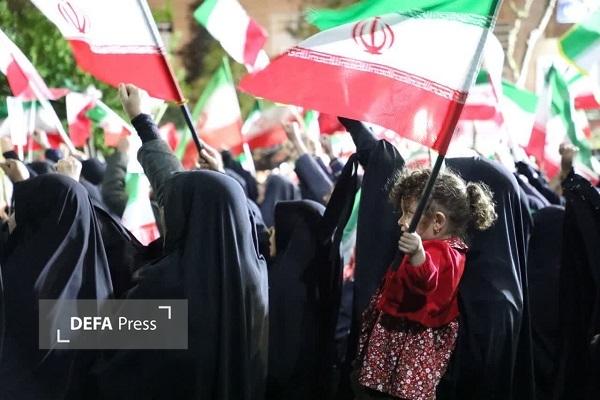 نقش زنان در خانواده در روزهای جنگ نقش زنان در خانواده در روزهای جنگ