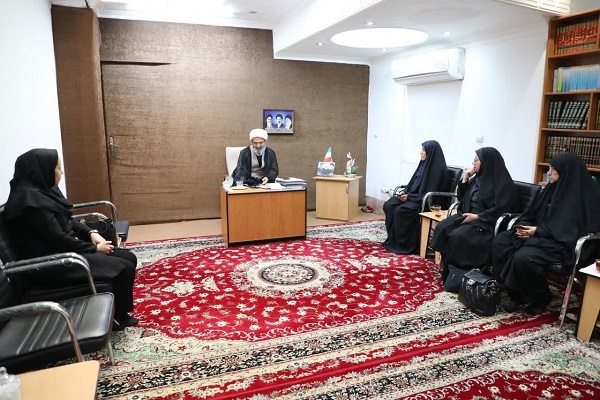 نقش زنان در شرایط امروز کشور بر هیچکس پوشیده نیست/ لزوم ارائه خدمات مشاوره‌ای به خانواده‌ها