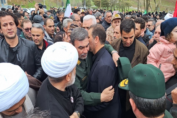 تصاویر/تشییع پیکر مطهر ۳ شهید حمله تروریستی دشمن آمریکایی _ صهیونی به استان اردبیل