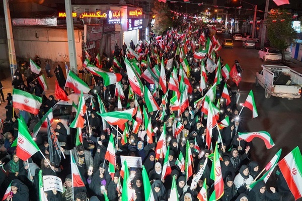 تصاویر/ میدان‌داری شیرازی‌ها در شب سی و ششم جنگ رمضان