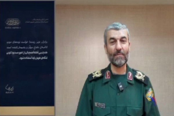 دشمنان نخواهند توانست تنگه هرمز را باز کنند