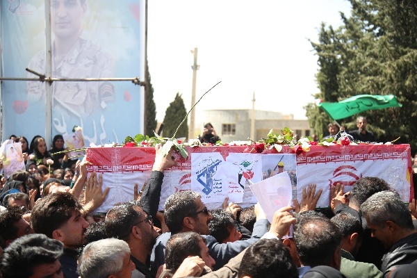 پیکر مطهر شهید «علی کیانی» در یاسوج آرام گرفت+ تصاویر