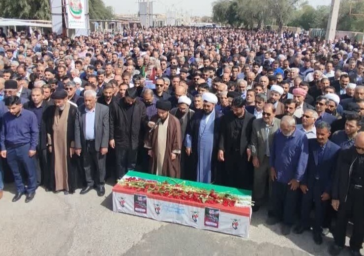 تشییع باشکوه پیکر شهید شهاوند در اندیمشک