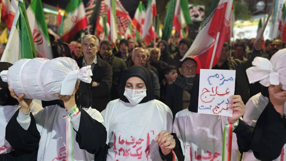 فیلم/مردم استهبان در ایستگاه سی و هشتم مقاومت و حمایت از انقلاب