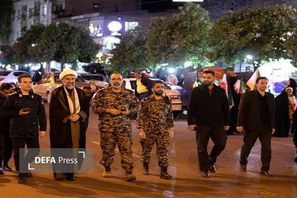 مردم باید در مسیر مقاومت استوار بمانند