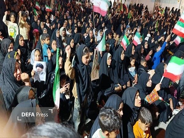 شکوه حضور مردم رودبار جنوب در ویژه‌برنامه اربعین رهبر شهید و شهدای مدرسه میناب+تصاویر