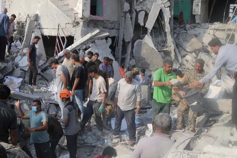 نقض حقوق بشر در سایه جنگ؛ حمله تروریستی به مدرسه شجره طیبه میناب و ضرورت واکنش جهانی نقض حقوق بشر در سایه جنگ؛ حمله تروریستی به مدرسه شجره طیبه میناب و ضرورت واکنش جهانی