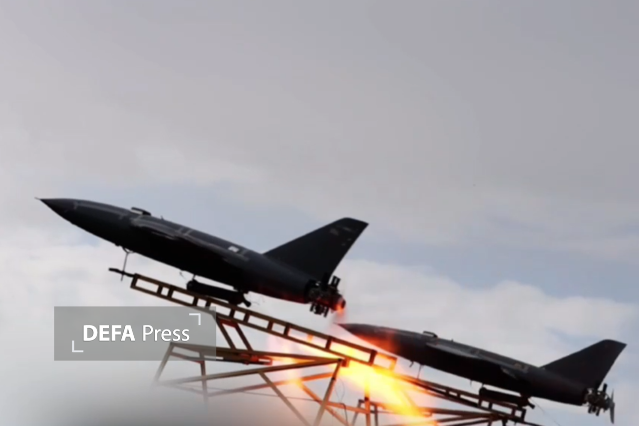 حملات پهپادی ارتش جمهوری اسلامی ایران به پایگاههای آمریکا در منطقه حملات پهپادی ارتش جمهوری اسلامی ایران به پایگاههای آمریکا در منطقه