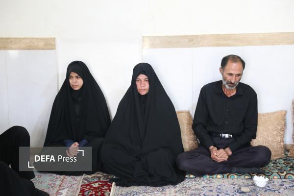 فیلم/ پدر شهید: دشمنان اسلام بدانند همه ما آماده شهادت در راه خدا هستیم