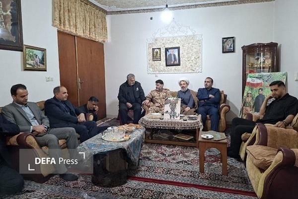 دیدار مسئولان میاندورود با خانواده شهدای جنگ رمضان در نوروز + تصاویر