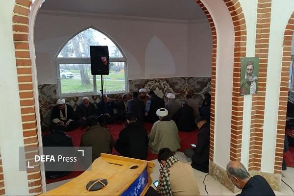 لحظه تحویل سال نو در جوار مزار شهدای گمنام پارک شهرستان سیمرغ + تصاویر