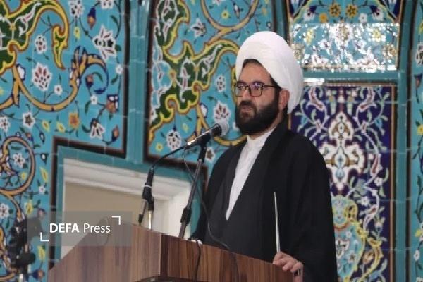 «اقتصاد مقاومتی» راهبردی برای عبور از تحریمها و تقویت معیشت مردم است «اقتصاد مقاومتی» راهبردی برای عبور از تحریمها و تقویت معیشت مردم است