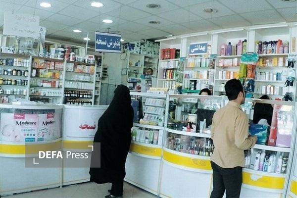 آمادگی ۹۰ درصدی داروخانههای دولتی و بیمارستانی برای نوروز آمادگی ۹۰ درصدی داروخانههای دولتی و بیمارستانی برای نوروز