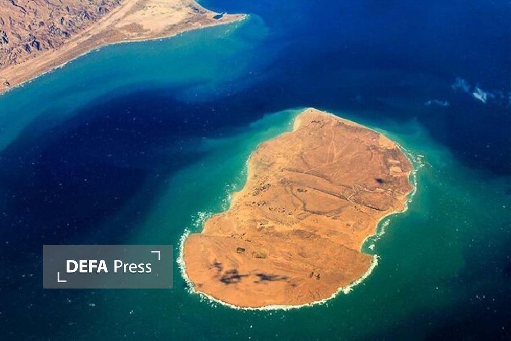 زاکانی: دست متجاوزان به جزایر سهگانه قطع میشود زاکانی: دست متجاوزان به جزایر سهگانه قطع میشود