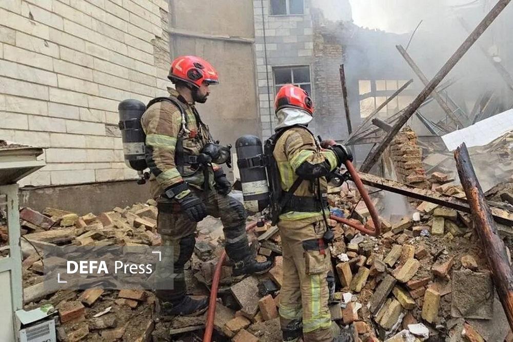 روایتی تکاندهنده از حمله موشکی به ساختمان مسکونی در میدان رسالت روایتی تکاندهنده از حمله موشکی به ساختمان مسکونی در میدان رسالت