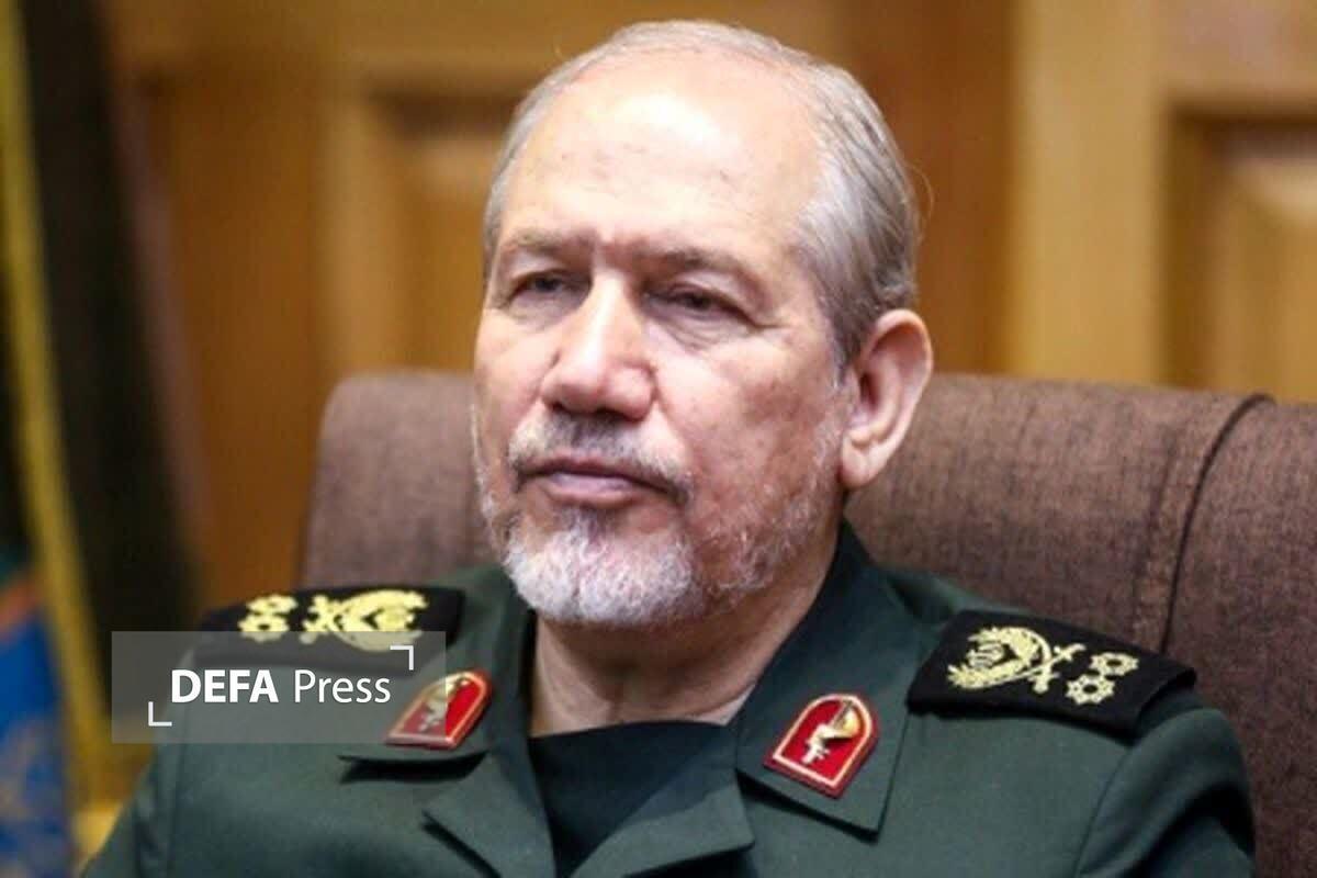 سرلشکر صفوی شهادت سردار «علیمحمد نائینی» را تسلیت گفت سرلشکر صفوی شهادت سردار «علیمحمد نائینی» را تسلیت گفت