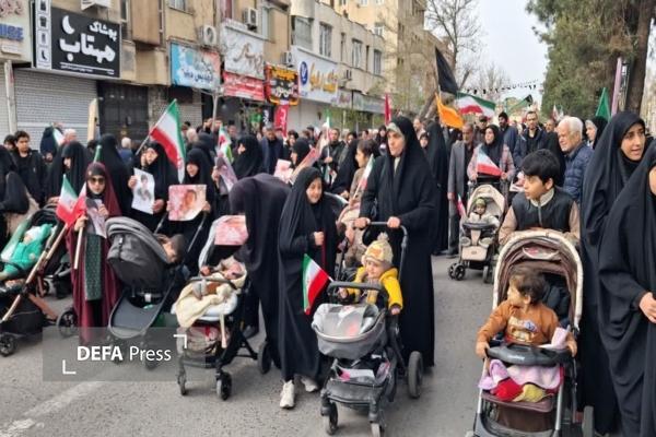 مادران و دختران شهدا، تاریخ را با غیرت خود رقم زدند