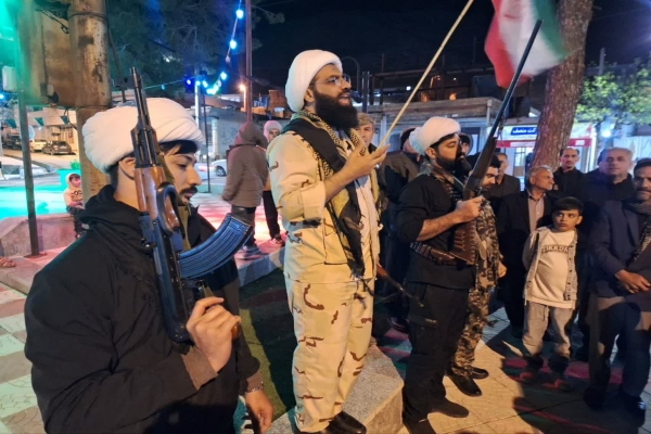 حجت الاسلام عظیمی‌فر: میدان را رها نمی‌کنیم