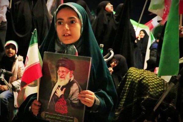 فیلم/ ویژه‌برنامه «تو هم یک رزمنده باش» در مشهد