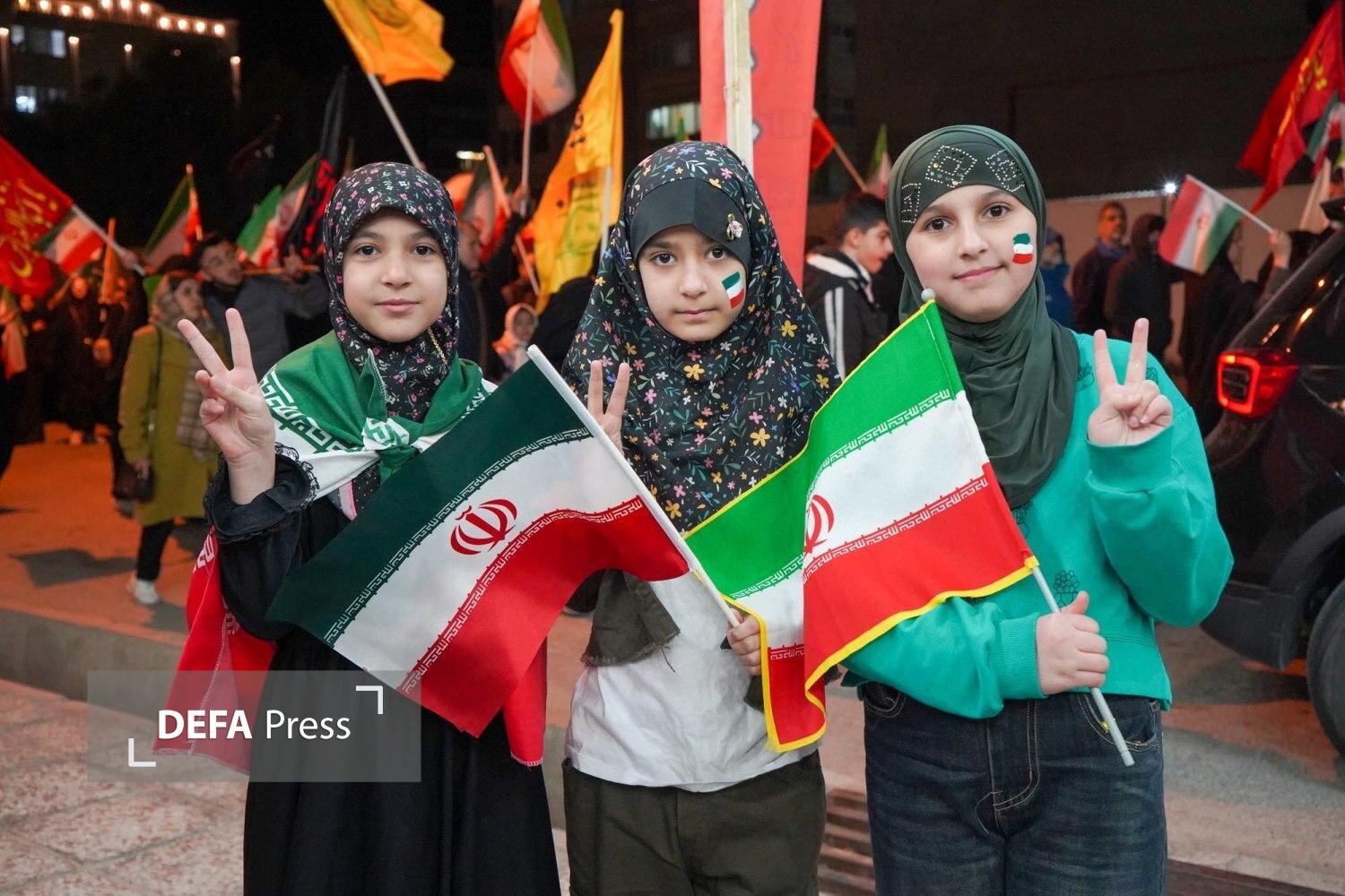 برگزاری باشکوه مراسم اربعین شهادت امام خامنهای در سراسر کشور+ فیلم و تصاویر برگزاری باشکوه مراسم اربعین شهادت امام خامنهای در سراسر کشور+ فیلم و تصاویر