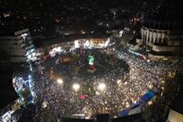 فیلم / ۳۹ شب وفاداری مردم گرگان به انقلاب