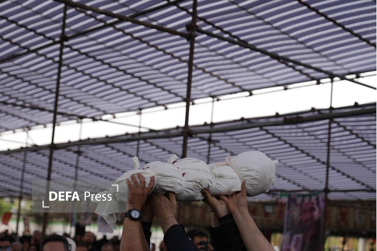 سی‌وسومین روز  خاکسپاری شهدای مظلوم جنگ رمضان در بهشت زهرا(س)