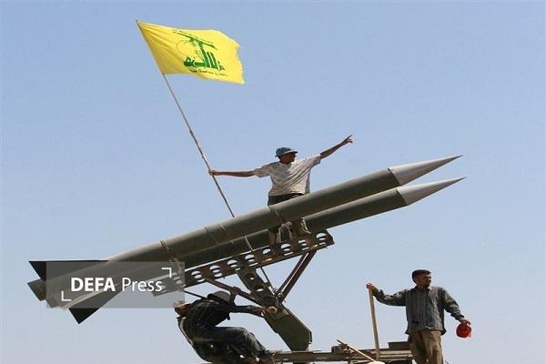 وقوع درگیری شدید میان رزمندگان حزبالله و نظامیان صهیونیست در شهر بنت جبیل وقوع درگیری شدید میان رزمندگان حزبالله و نظامیان صهیونیست در شهر بنت جبیل