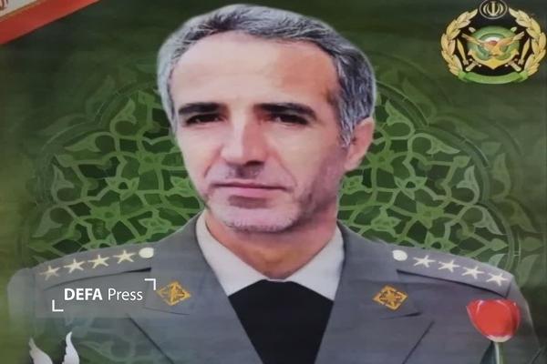 پیام تسلیت فرمانده لشکر ۱۶ زرهی قزوین در پی شهادت سروان هدایت دانشور پیام تسلیت فرمانده لشکر ۱۶ زرهی قزوین در پی شهادت سروان هدایت دانشور