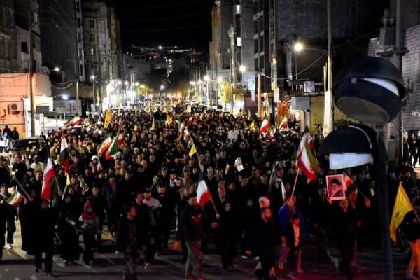 تصاویر/ موج چهلم حماسه حضور مردم ایلام در خیابان