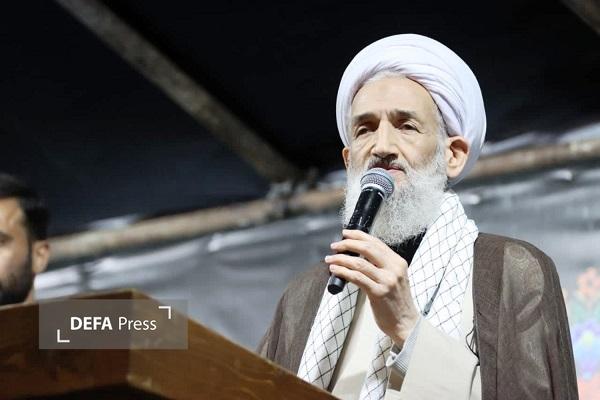 حمایت مردم از رهبر معظم انقلاب نقطه قوتی بزرگ برای نظام اسلامی است حمایت مردم از رهبر معظم انقلاب نقطه قوتی بزرگ برای نظام اسلامی است