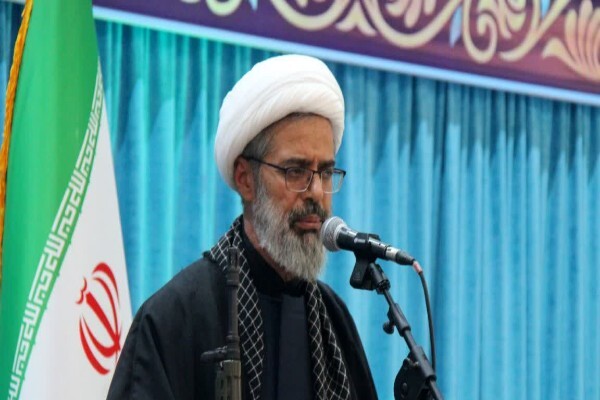 اتحاد و تبعیت از ولی فقیه رمز پیروزی ملت ایران است