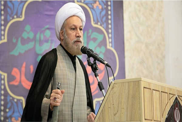 کاشت یک میلیون درخت در شیراز نمادی از تکریم شهداست