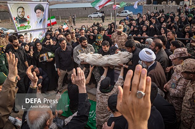 تشییع و تدفین پیکر برادران شهید پیرویسی - بوئین‌زهرا