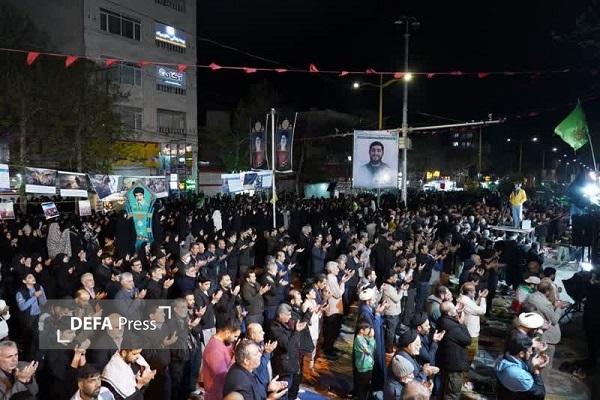 قرائت نماز استغاثه به امام زمان(عج) در خرم آباد+ عکس