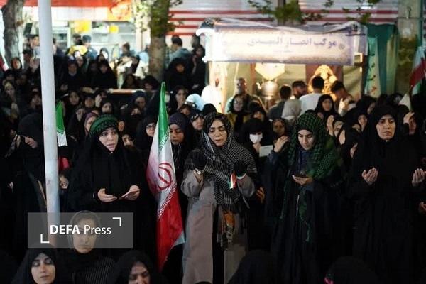 قرائت نماز استغاثه به امام زمان(عج) در خرم آباد+ عکس