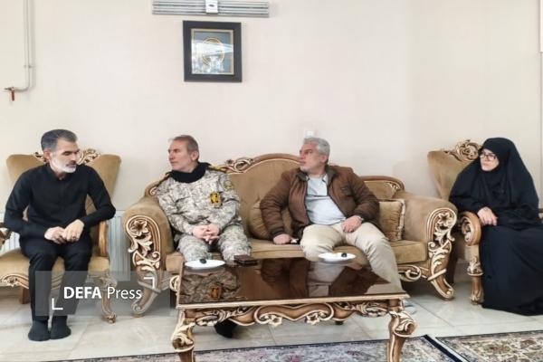 شهید «عرفان کشاورز کیا» رزمنده ناشناختهای که دو جنگ را با هم تجربه کرد شهید «عرفان کشاورز کیا» رزمنده ناشناختهای که دو جنگ را با هم تجربه کرد