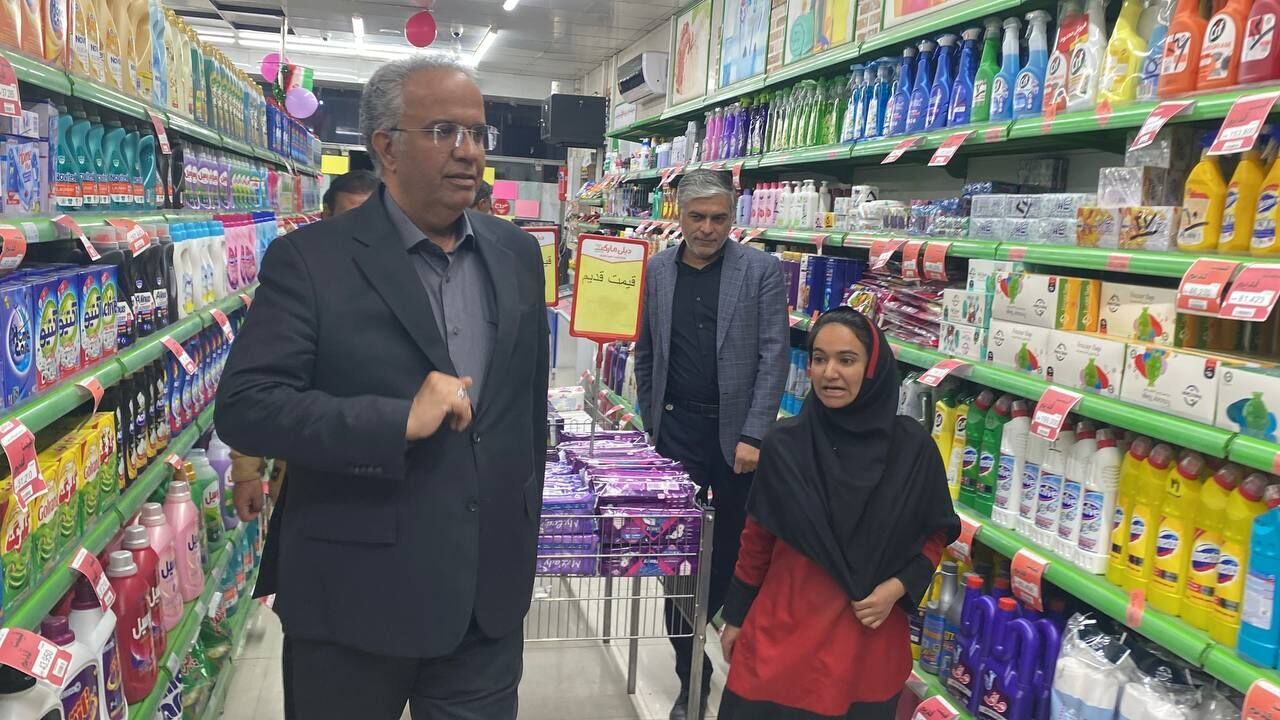 قدردانی استاندار سیستان و بلوچستان از فداکاری خاموش اصناف در شب‌های اقتدار