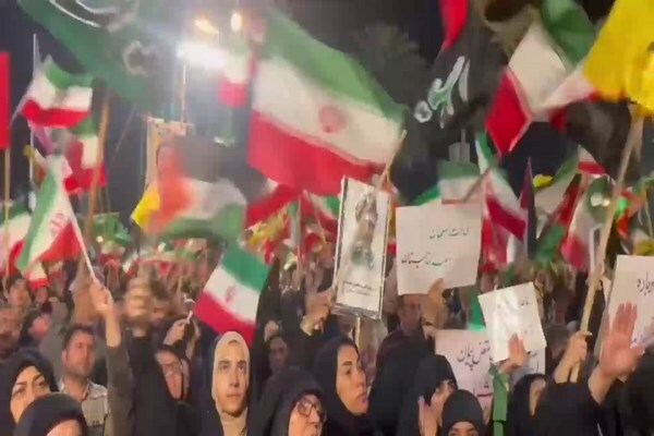 فیلم / گرگانی‌ها همچنان در خط مقدم خیابان