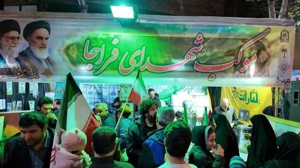 روایت تصویری از شب‌های اقتدار در شاهرود/حضور پرشور مردم و خدمت‌رسانی موکب شهدای فراجا