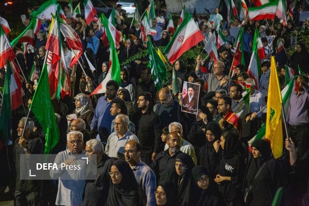 همبستگی ملی در تجمعات شبانه مردم ایران برای دفاع از کشور+ تصاویر