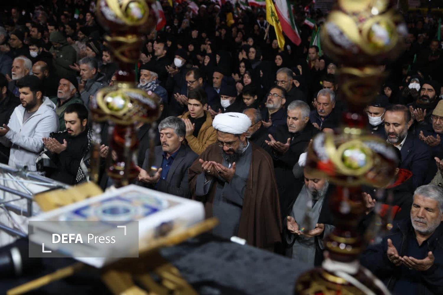 همبستگی ملی در تجمعات شبانه مردم ایران برای دفاع از کشور+ تصاویر و فیلم