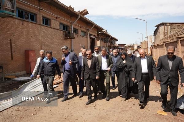 معاون وزیر صمت از واحدهای آسیبدیده در جنگ رمضان قزوین بازدید کرد معاون وزیر صمت از واحدهای آسیبدیده در جنگ رمضان قزوین بازدید کرد