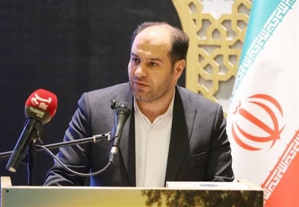 آغاز بازسازی منازل آسیب‌دیده از جنگ رمضان در خمین