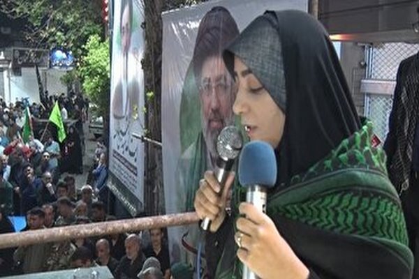 فیلم / سخنان پر سوز و گداز خواهر شهید در مراسم وداع برادرش