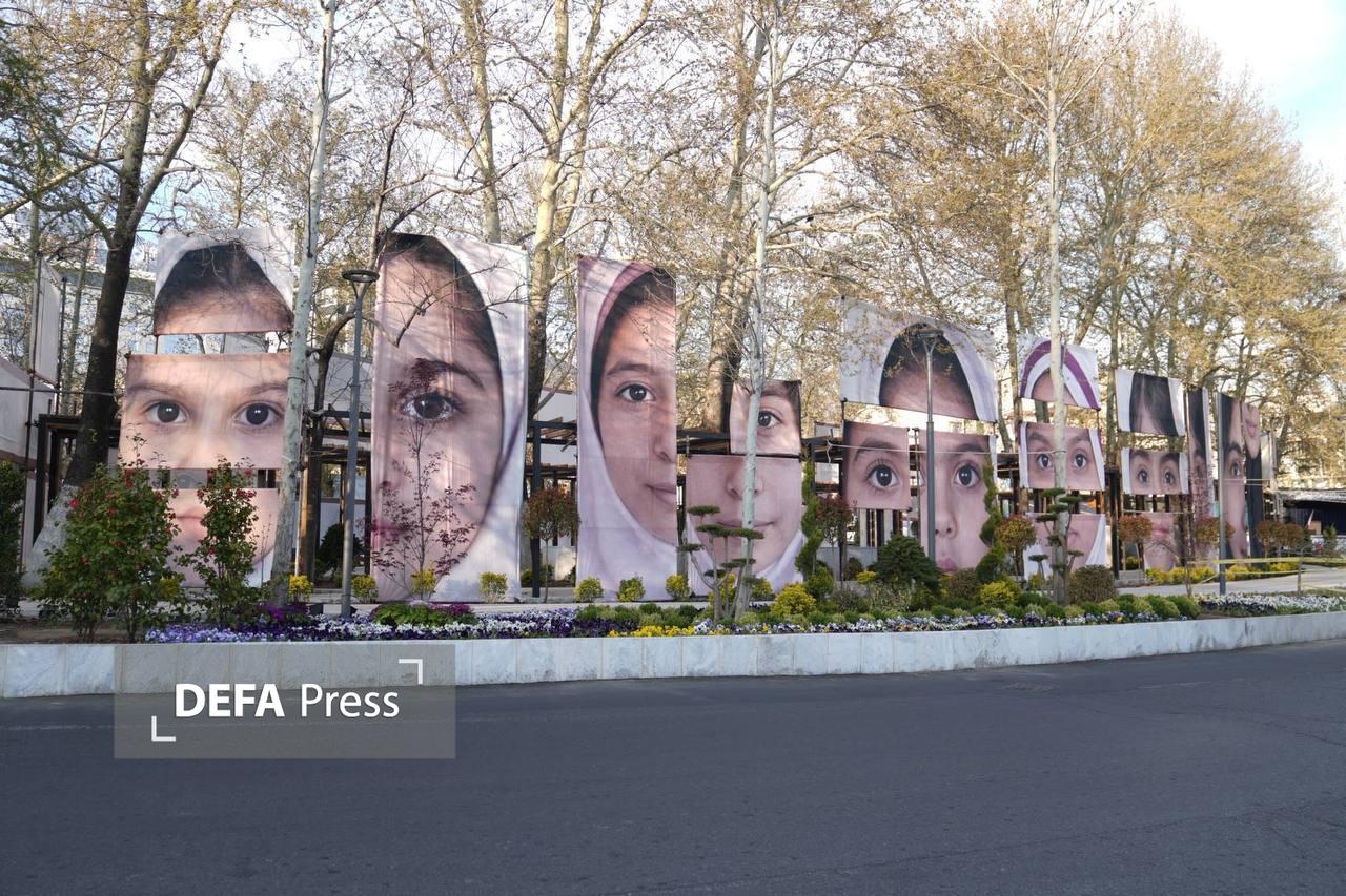 پروژه چیدمان «چشمان میناب» در میدان تجریش پروژه چیدمان «چشمان میناب» در میدان تجریش