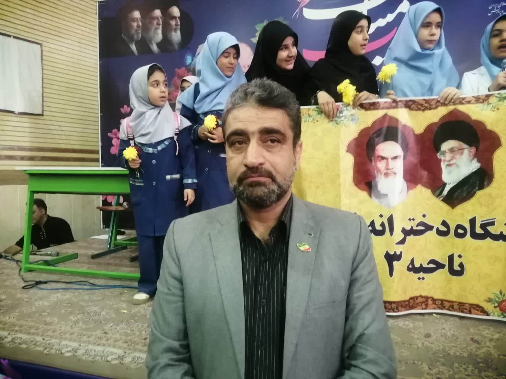 فعالیت ۲۵۰ موکب آموزش و پرورش همزمان با شب‌های بیعت و نصرت در قم