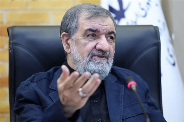 رضایی: ایران جایی نیست که با توییت و طرحهای خیالی محاصره شود رضایی: ایران جایی نیست که با توییت و طرحهای خیالی محاصره شود