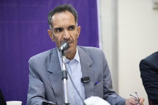 بیات: بازسازی مدارس و واحدهای آسیب‌دیده خمین مورد توجه ویژه است